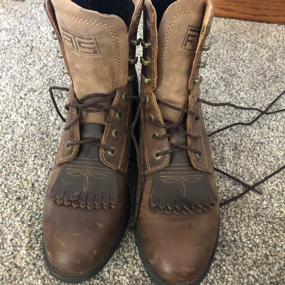 Ariat “roper” lace up boots worn 1x